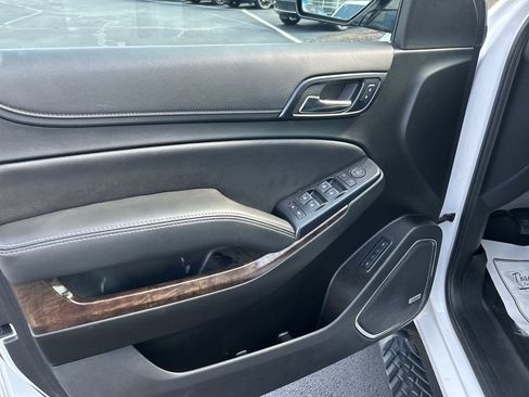 Used 2020 Chevrolet Tahoe LT w/ Off-Road Package AWD/4WD image 20