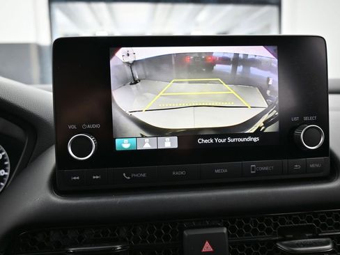 Used 2025 Honda HR-V LX image 19