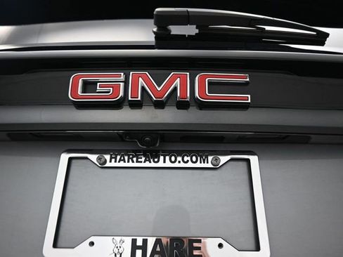 Used 2025 GMC Acadia Elevation image 26