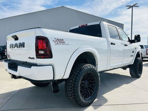 New 2025 RAM 3500 Big Horn AWD/4WD image 37