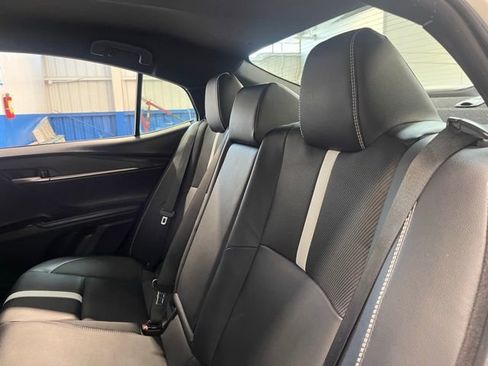 Used 2025 Toyota Camry SE image 18