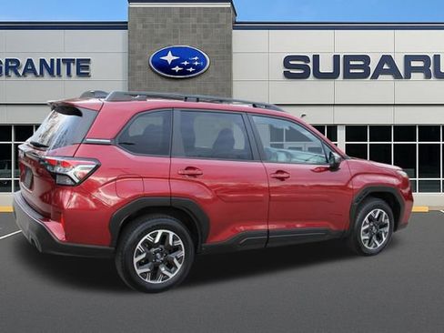 Certified 2025 Subaru Forester Premium image 10