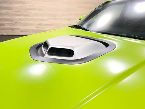 Used 2023 Dodge Challenger R/T Scat Pack RWD image 9