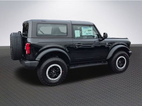 New 2025 Ford Bronco 2-Door w/ Sasquatch Package image 4