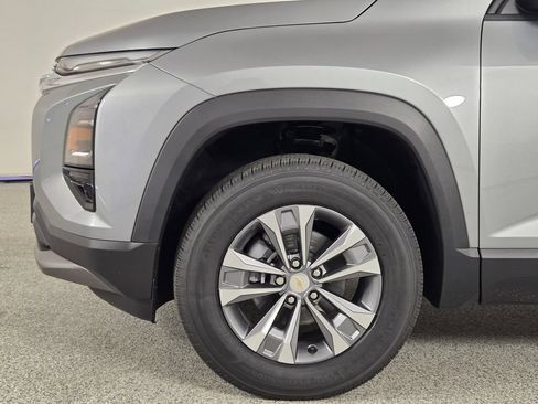 New 2026 Chevrolet Equinox LT w/ Safety and Technology Package FWD image 8