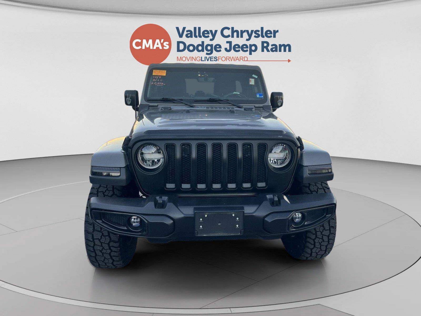 Used 2022 Jeep Wrangler Unlimited Sahara w/ Cold Weather Group AWD/4WD image 8