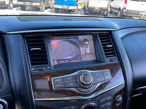 Used 2015 INFINITI QX80 Luxe w/ 22" Wheel Package image 27