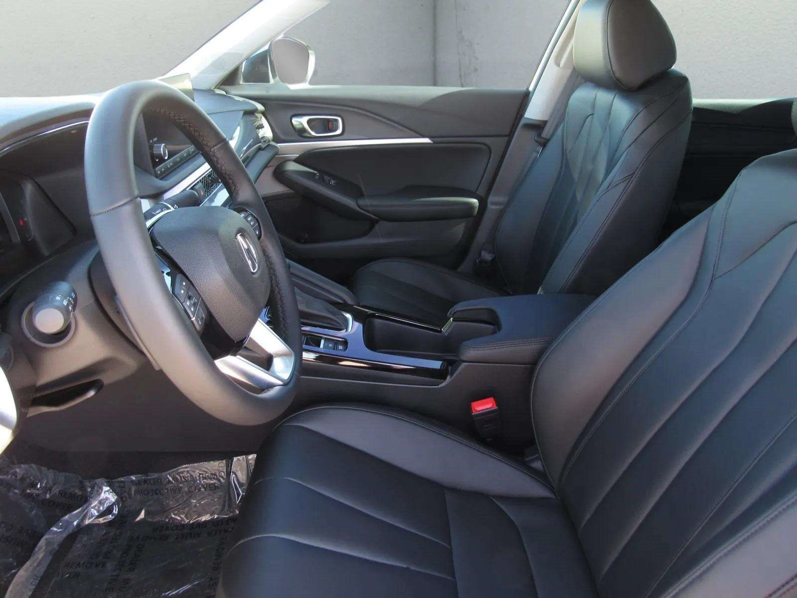 Certified 2026 Acura Integra FWD image 14