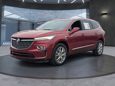 Used 2023 Buick Enclave Premium w/ Experience Buick Package image 2