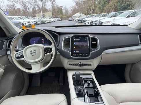 Certified 2023 Volvo XC90 B5 Core w/ Protection Package Premier image 58