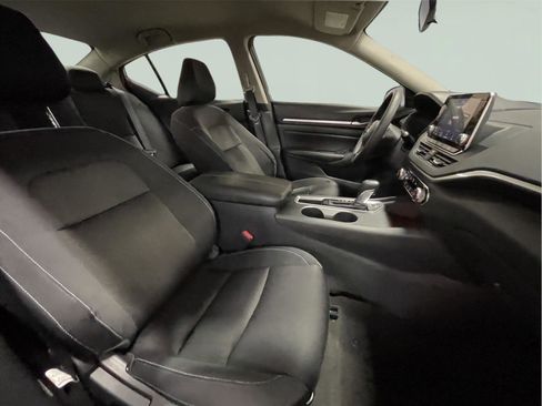 Used 2022 Nissan Altima 2.5 SV image 20