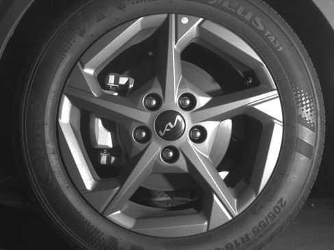 Used 2025 Kia K4 FWD image 9