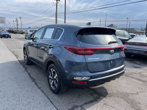 Used 2020 Kia Sportage LX AWD/4WD image 3