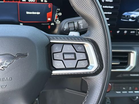 Used 2024 Ford Mustang GT Premium image 13