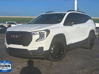 Used 2024 GMC Terrain SLE w/ Elevation Edition FWD video 1