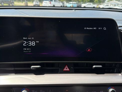 Used 2023 Kia Sportage EX FWD image 20