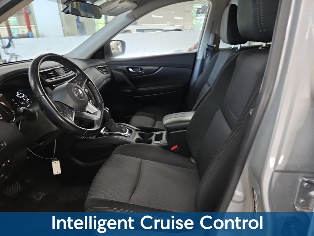 Used 2020 Nissan Rogue SV w/ Premium Package AWD/4WD image 11