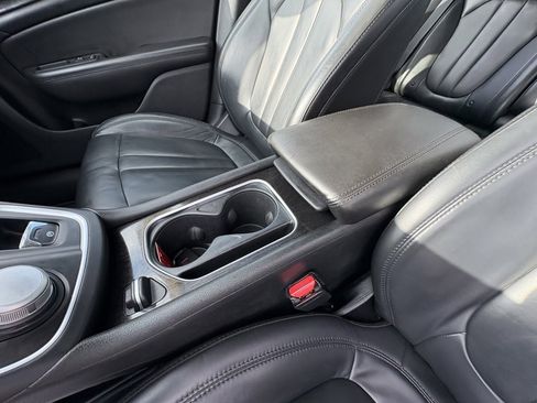 Used 2015 Chrysler 200 C w/ Navigation & Sound Group I image 34