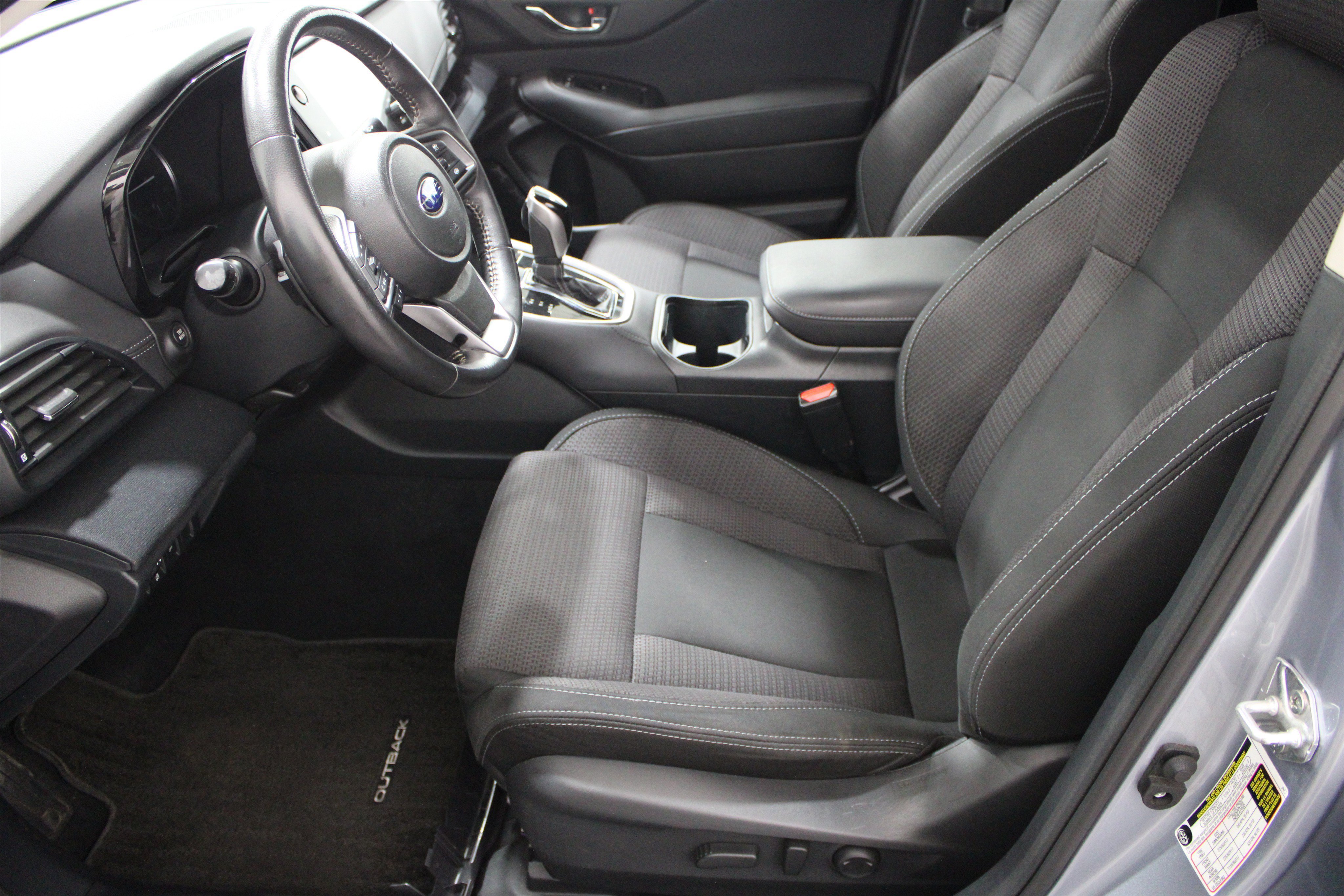 Used 2024 Subaru Outback Premium AWD/4WD image 5