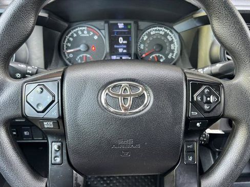 Certified 2022 Toyota Tacoma SR AWD/4WD image 22