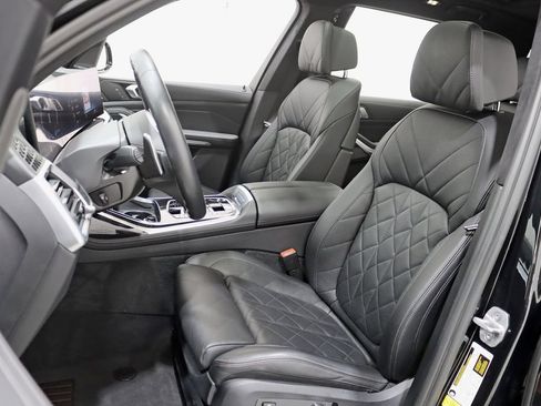 Used 2023 BMW X7 xDrive40i w/ M Sport Package AWD/4WD image 30