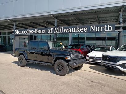 Used 2025 Jeep Gladiator Sport