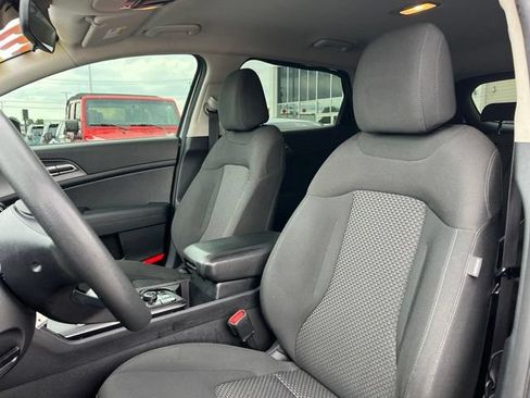 Used 2023 Kia Sportage LX AWD/4WD image 17