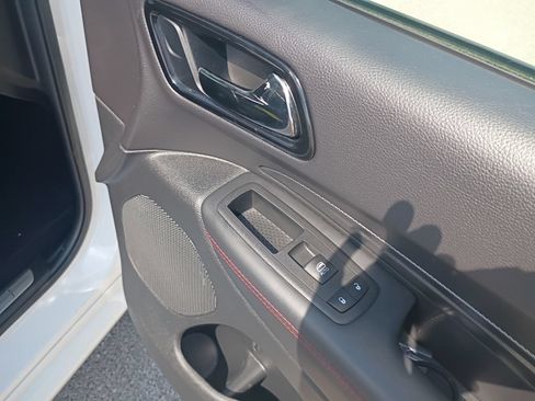 Used 2025 Dodge Durango R/T AWD/4WD image 41