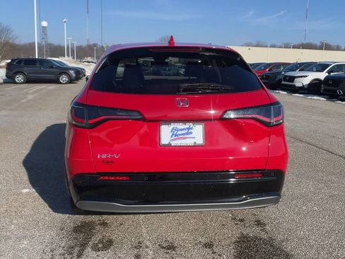Used 2024 Honda HR-V EX-L image 8