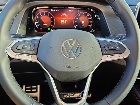 New 2026 Volkswagen Atlas Peak Edition image 20