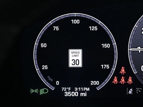 Certified 2025 Porsche Cayenne S image 14