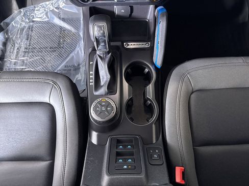 Used 2024 Ford Bronco Black Diamond image 22