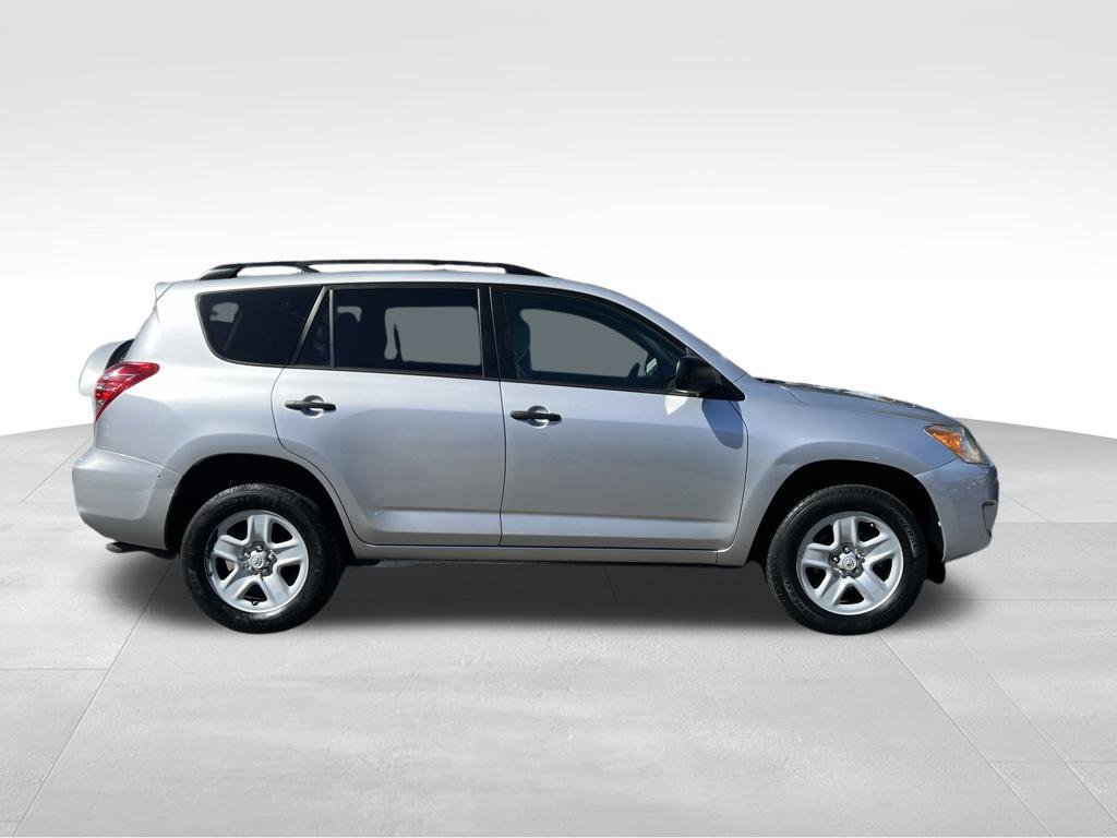 Used 2012 Toyota RAV4 4WD w/ Value Pkg image 6