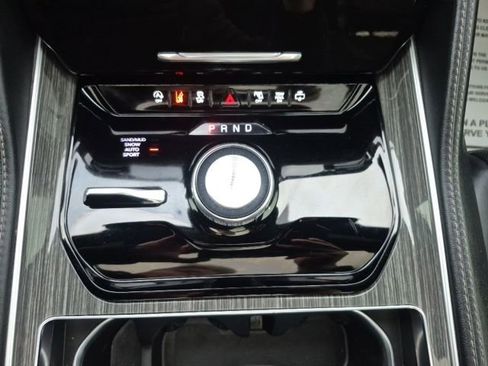 Used 2022 Jeep Wagoneer Series II w/ Premium Group I image 33