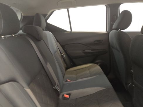Used 2020 Nissan Kicks S FWD image 19