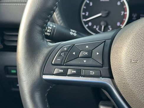 Used 2025 Nissan Sentra SV w/ All-Weather Package FWD image 38