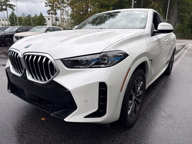 Used 2024 BMW X6 xDrive40i w/ Premium Package AWD/4WD image 9