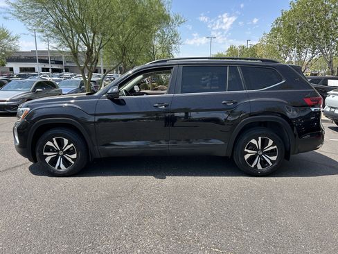 Certified 2025 Volkswagen Atlas SE AWD/4WD image 2