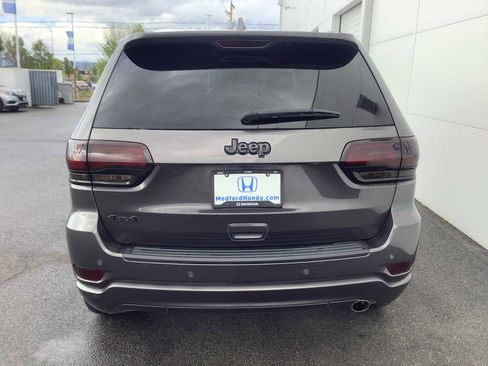 Used 2020 Jeep Grand Cherokee Altitude image 5