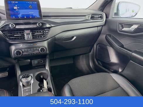 Used 2023 Ford Escape ST-Line Select AWD/4WD image 24