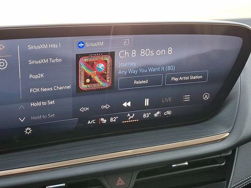 Used 2025 Buick Envision Avenir image 22