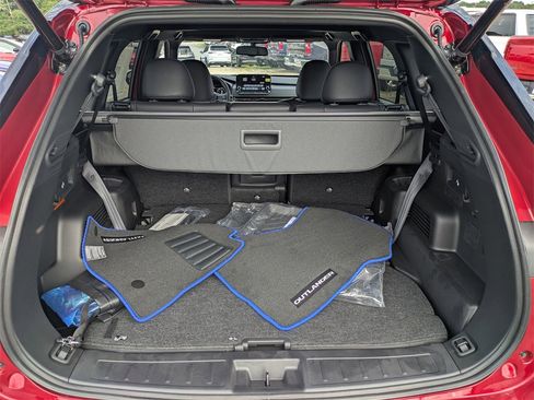 New 2025 Mitsubishi Outlander SEL Black Edition image 12