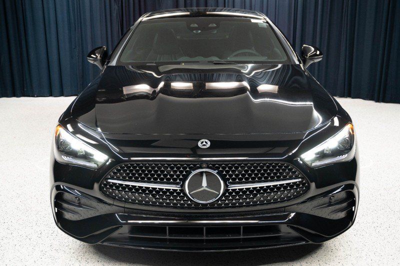 New 2027 Mercedes-Benz CLE 450 4MATIC Coupe image 2