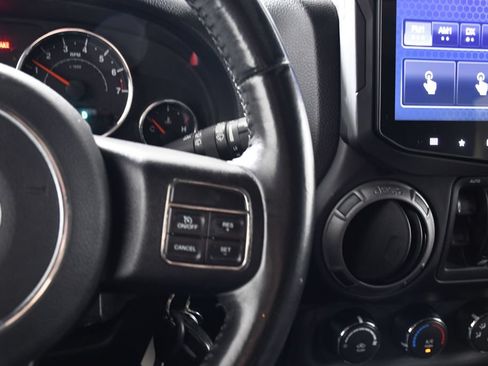 Used 2013 Jeep Wrangler Unlimited Sport AWD/4WD image 29