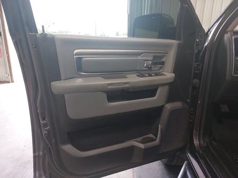 Used 2018 RAM 1500 Big Horn AWD/4WD image 25