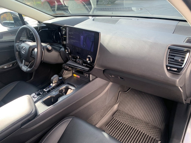Used 2024 Lexus NX 350 AWD image 13