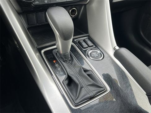 Used 2024 Mitsubishi Eclipse Cross Black Edition image 29