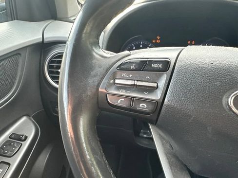 Used 2019 Hyundai Kona SEL AWD/4WD image 16