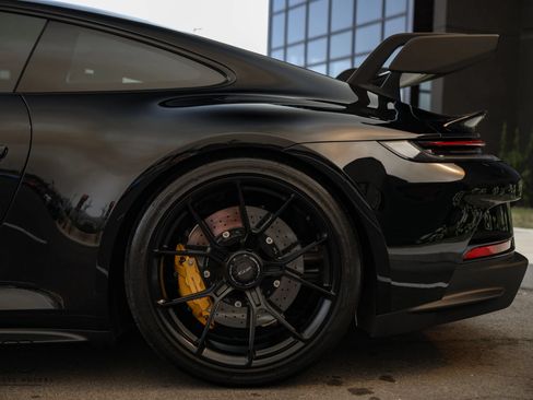 Used 2022 Porsche 911 GT3 RWD image 14