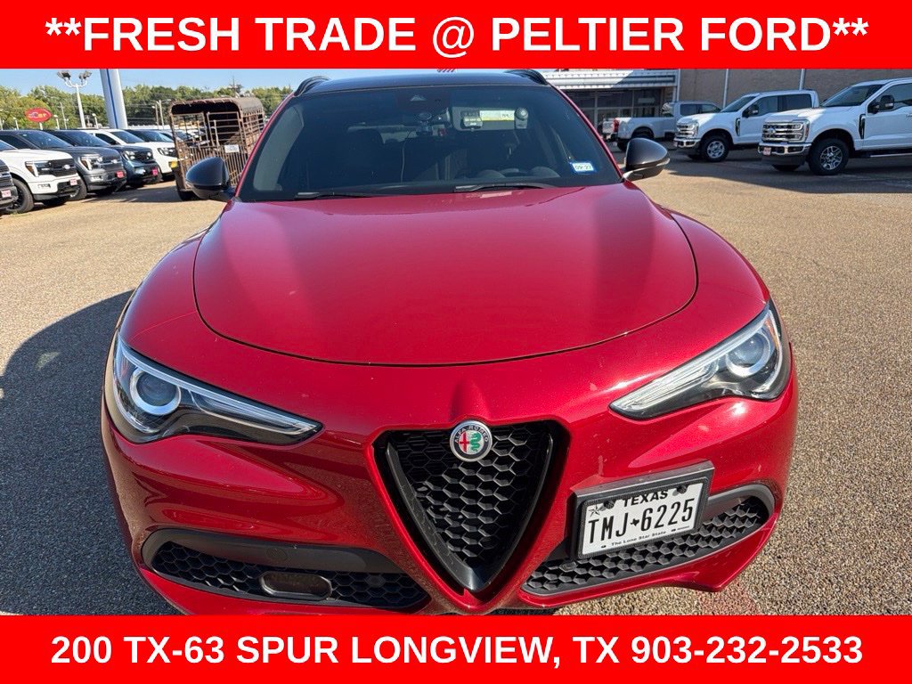 Used 2021 Alfa Romeo Stelvio Ti Sport AWD/4WD image 2